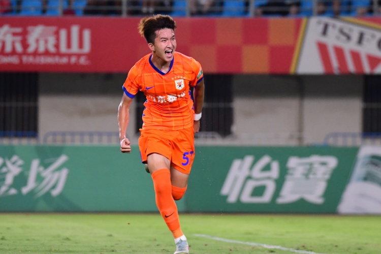 PG电子官方网站-球迷会长：山东泰山19岁小将王昊斌租借加盟广州豹